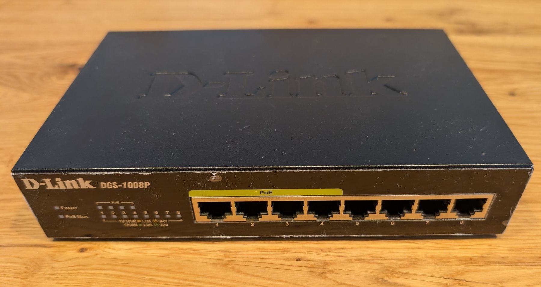 Hub & Switch: D-Link DGS-1008P PoE Switch – Nuovo (secondo la descrizione) da Näfels venduto da joc_j8n6