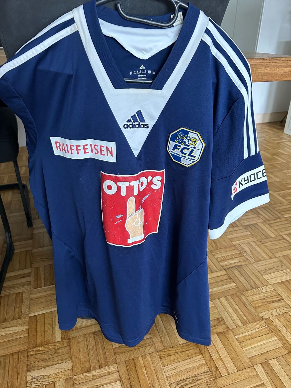 Adidas Canottiere & Pantaloni: FCL Trikot – Usato da Buchrain venduto da arm_x8dj
