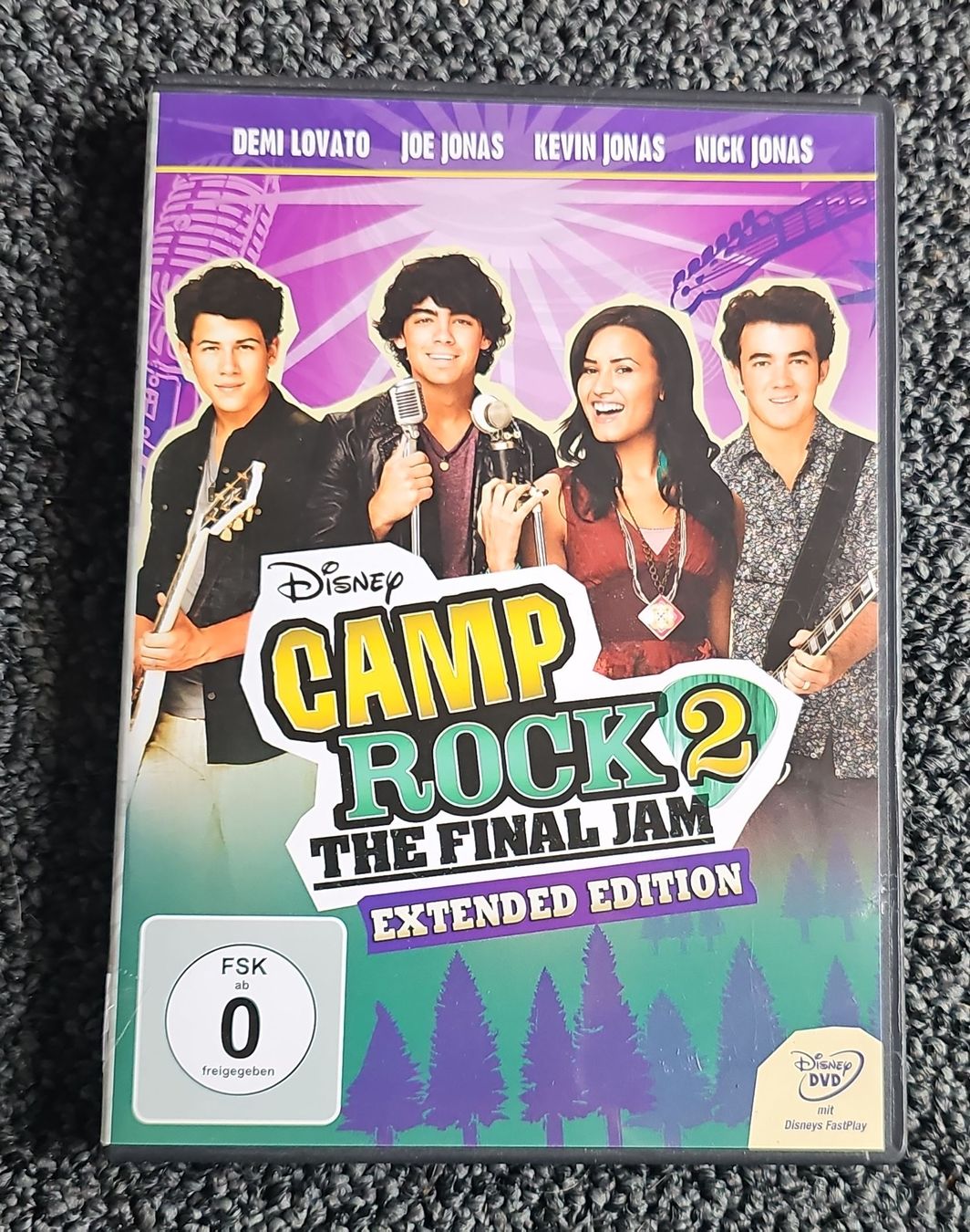 Tutti i DVDs: Camp Rock 2 (18963) – Usato da Ruswil venduto da jan_bxl5