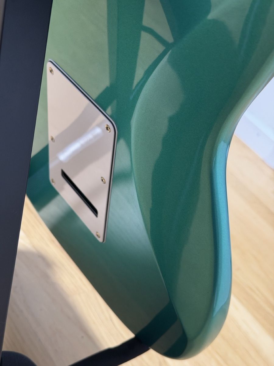 Squier Strumenti musicali: Fender Squire Stratocaster Affinity Teal Green – Usato da Thun venduto da Pier86 1