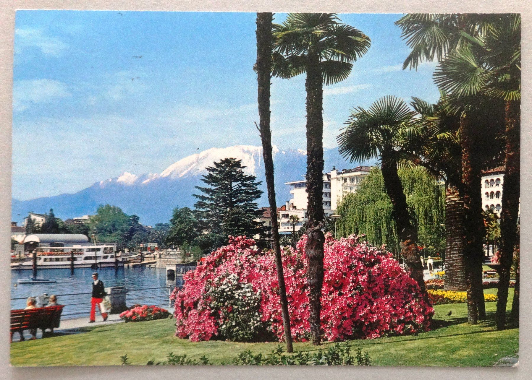 Cartoline postali: Locarno - Lungolago e debarcadero – Usato da Fétigny venduto da Billy2miny