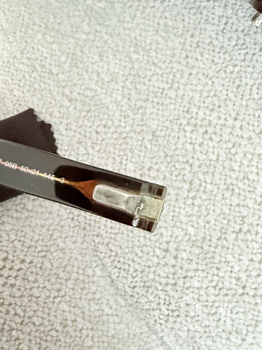 Tom Ford Occhiali & Lenti: Occhiali TOM FORD (rotti) – Difettoso da Viganello venduto da mit_hd8q 2