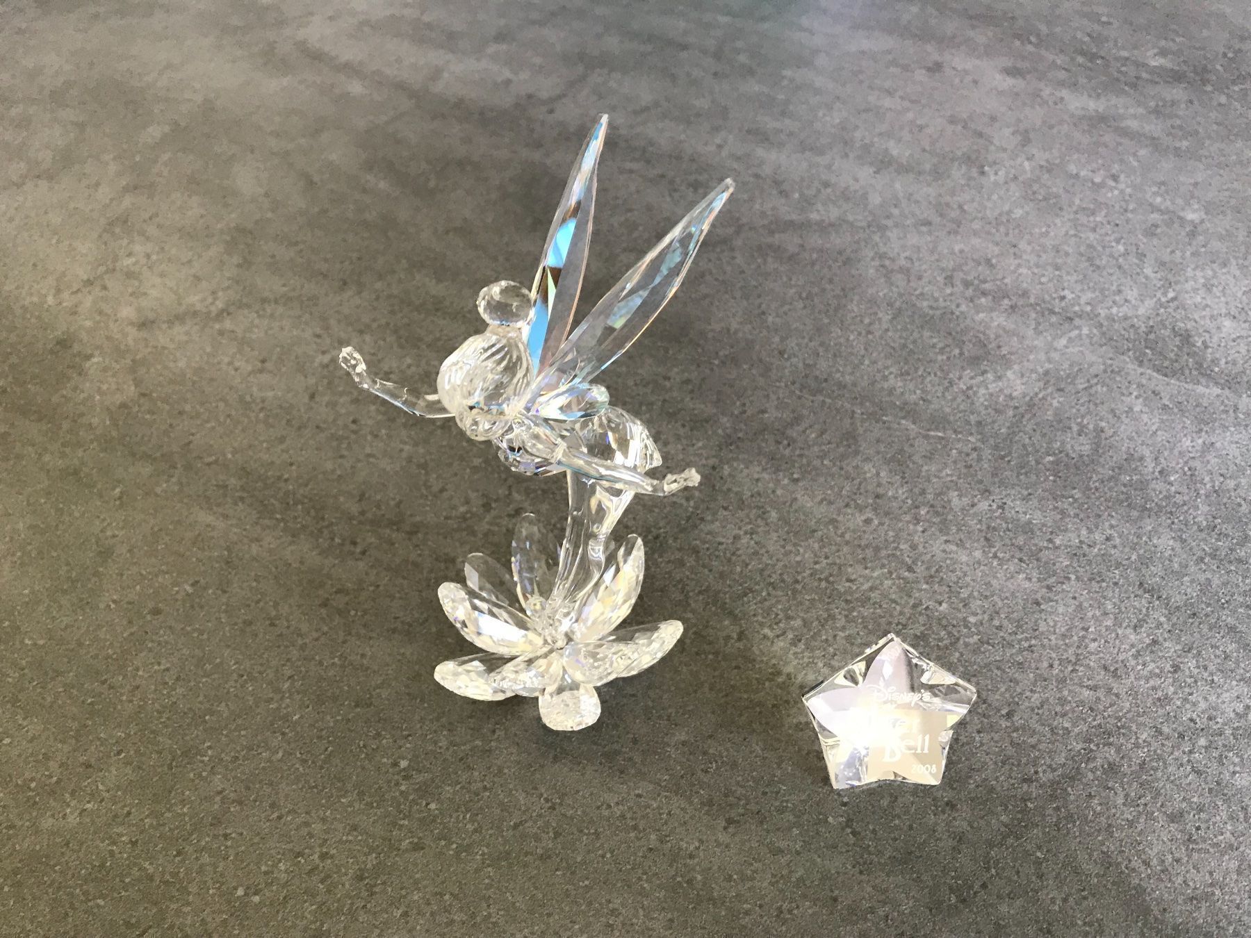 Swarovski Statuette: Swarovski - Edition limitée de la Fée Clochette – Nuovo (secondo la descrizione) da Locarno venduto da Michel840211 2