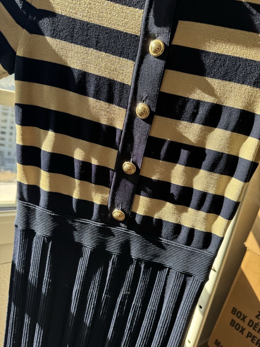Michael Kors Kleider: Stylisches Michael Kors Strickkleid Grösse XS – Neu (gemäss Beschreibung) aus Spreitenbach von TheStyleAtelier 5