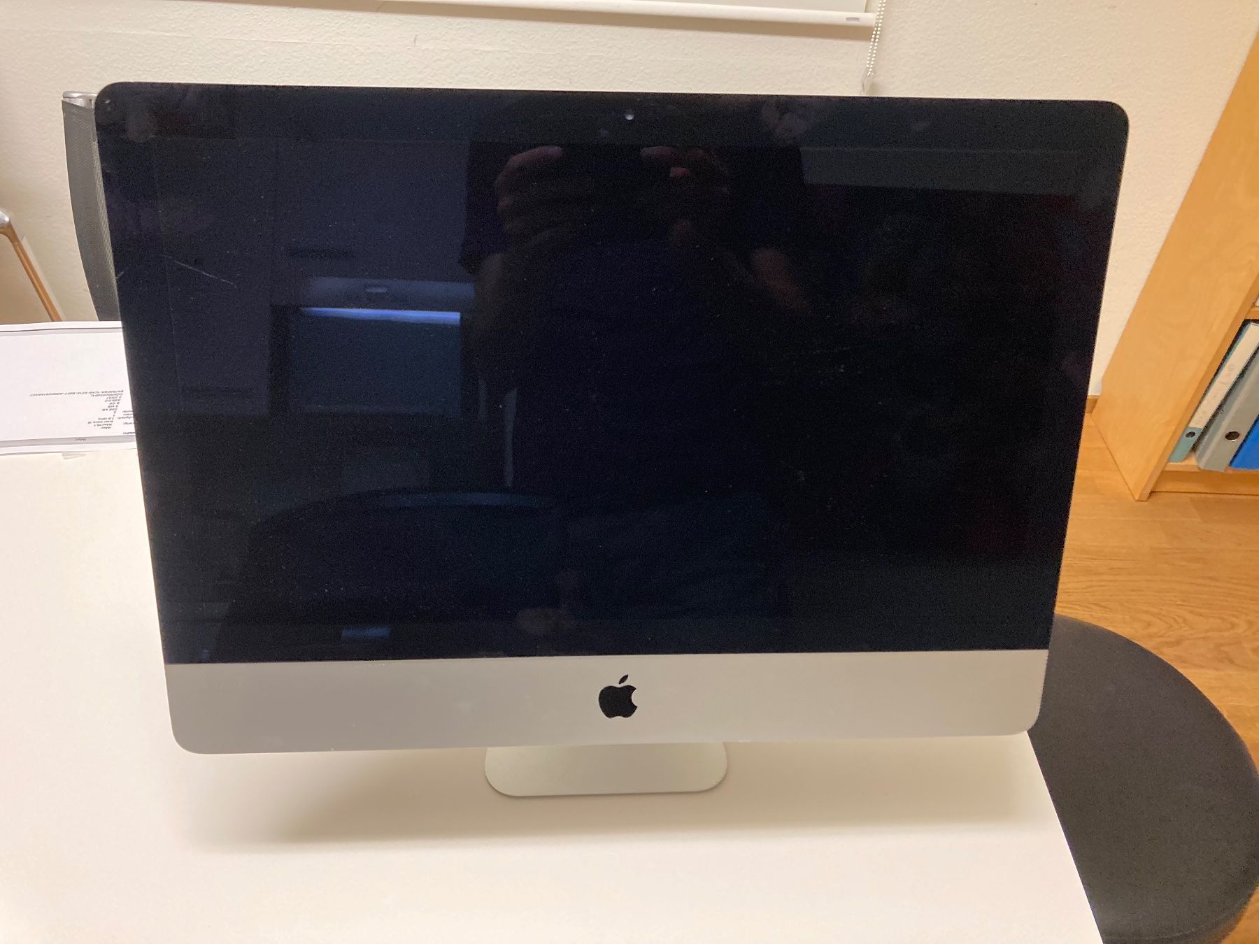 Apple PCs: iMac 21.5" Silber – Gebraucht aus Schlieren von Jasogut