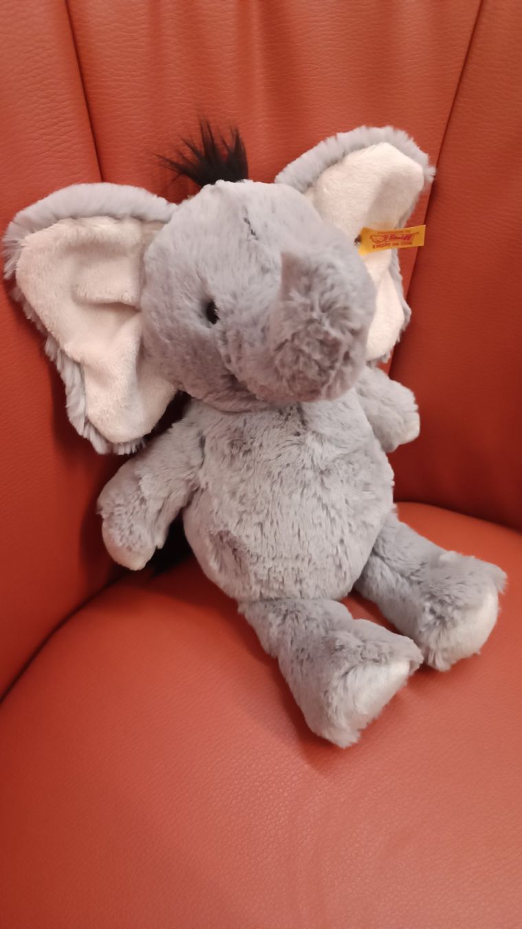 Steiff Giocattoli: Steiff Elefant Original Knopf im Ohr – Usato da Reiden venduto da Zofi-Brocki 1