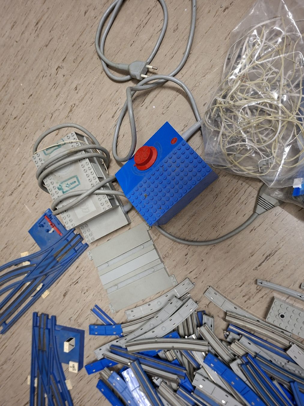 Lego Giocattoli: Lego Eisenbahn 12V Schienen Ware – Usato da Schattdorf venduto da mamo1952 5