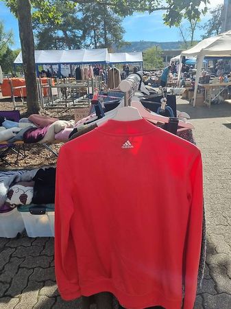 Neuwertiges Adidas Trainerjäggli M