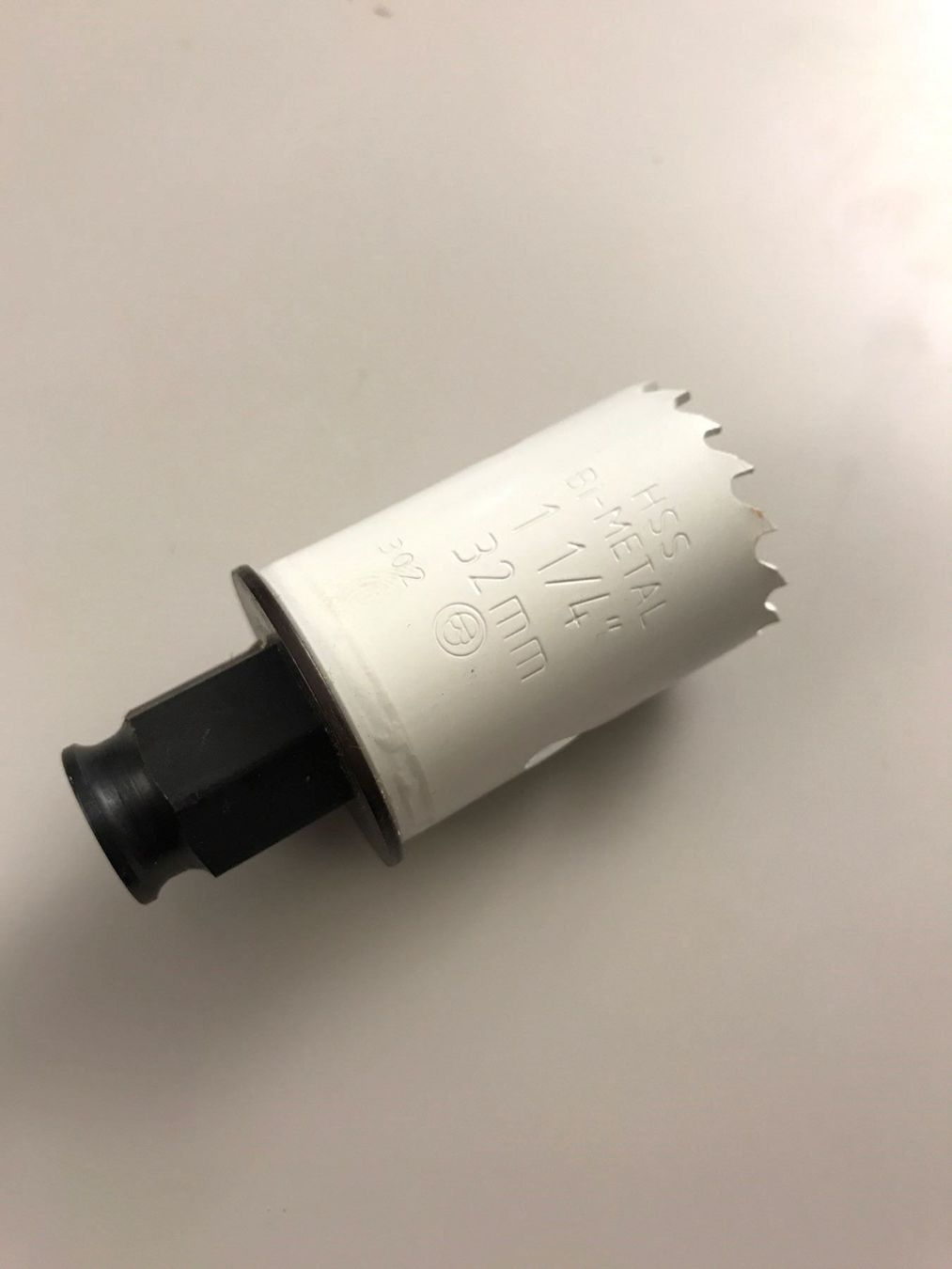 Bosch Alle Werkzeuge: Lochsäge 32mm Power Change Bosch – Neu (gemäss Beschreibung) aus Dietikon von Emoruk 1