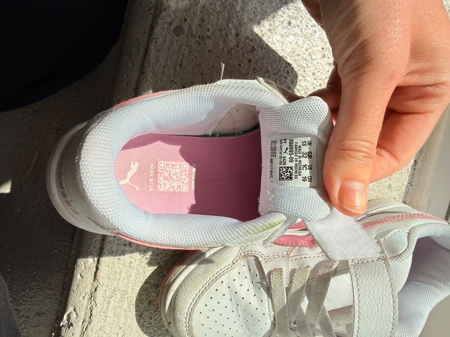 Puma Chaussures filles: Puma Sneaker Gr.32 – D'occasion à Dotzigen par White_Warrior 4