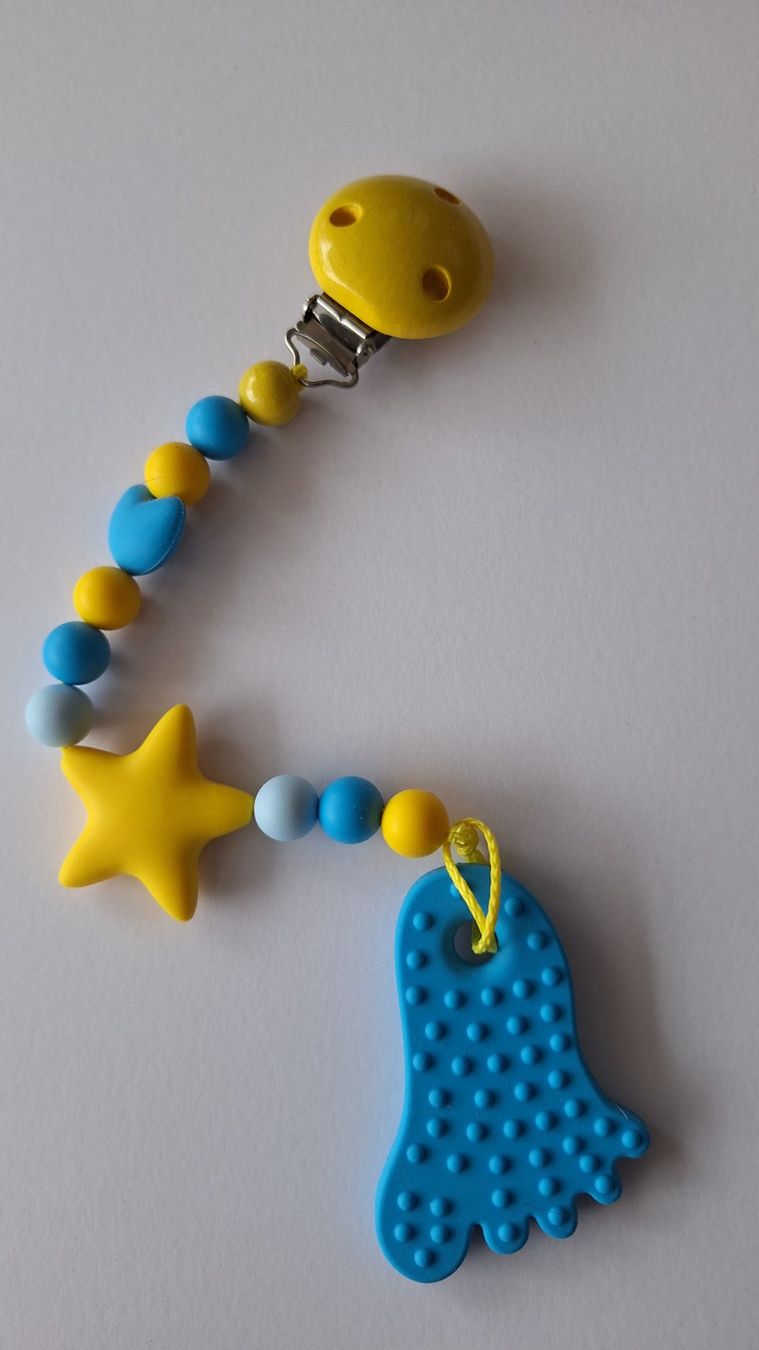 Catenine: Nuggikette mit Silikon-Füsschen (Beissring) – Nuovo (secondo la descrizione) da Konolfingen venduto da handmade7