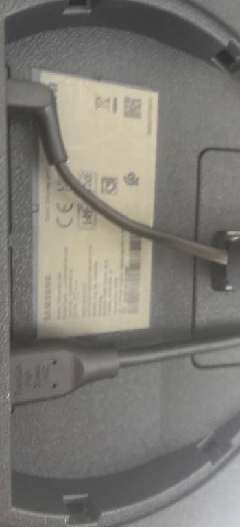 Samsung Monitor: Samsung Bildschirm – Usato da Zürich venduto da Csnoopi 1