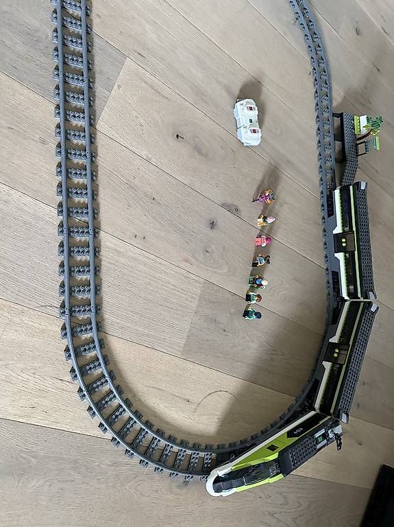 Spielzeuge: Lego City 60337 Train Express Voyageurs Télécommandé – Gebraucht aus Echichens von igr_6djz