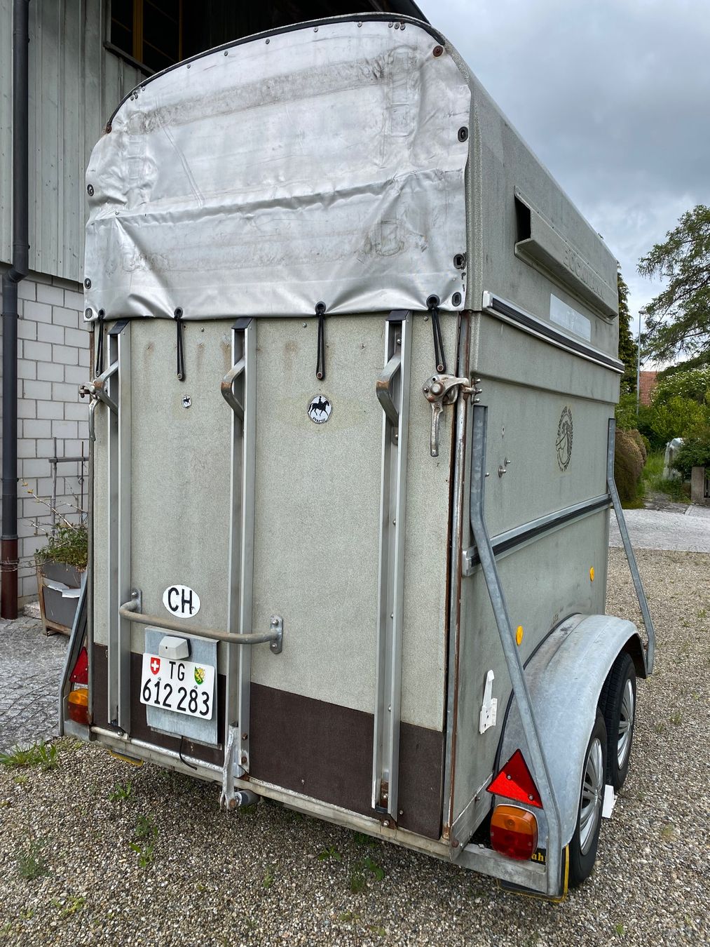 Böckmann Rimorchi: Pferdetransporter 1,5 – Usato da Homburg venduto da gain4you 1