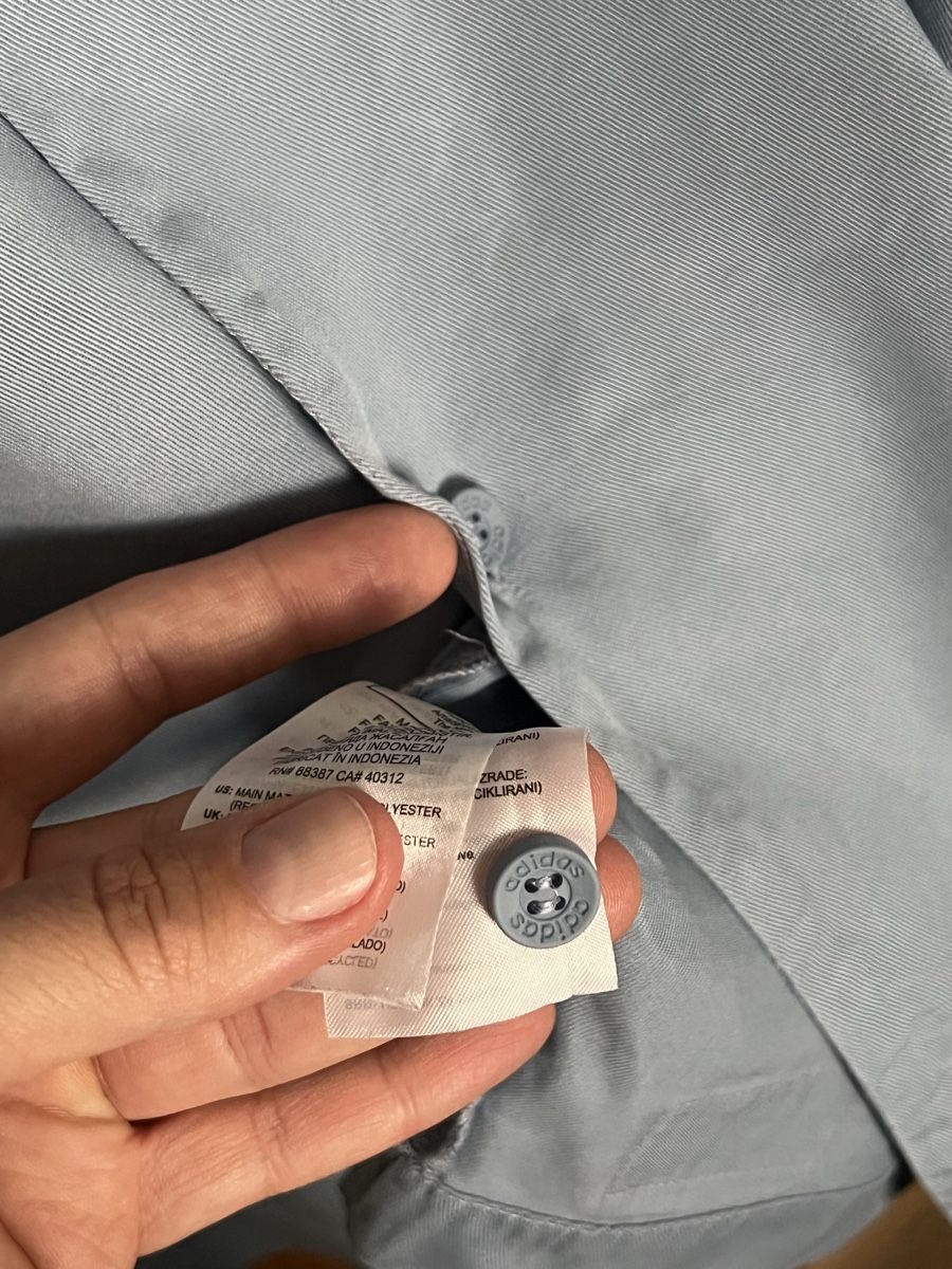 Adidas T-shirt: adidas Originals SAMPLE IC5753 Hemd – Usato da Luzern venduto da closettheory 6