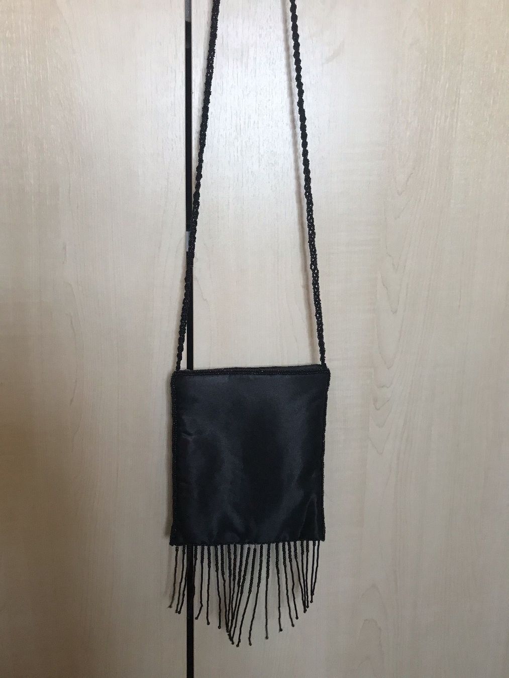 Taschen für Damen: Abendtasche schwarz – Gebraucht aus arbon von dakin 2