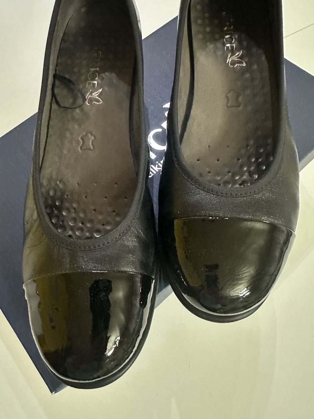 Scarpe da donna: Ballerines compensées noires p.39 – Usato da Sion venduto da DayJenn
