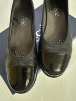 Ballerines compensées noires p.39