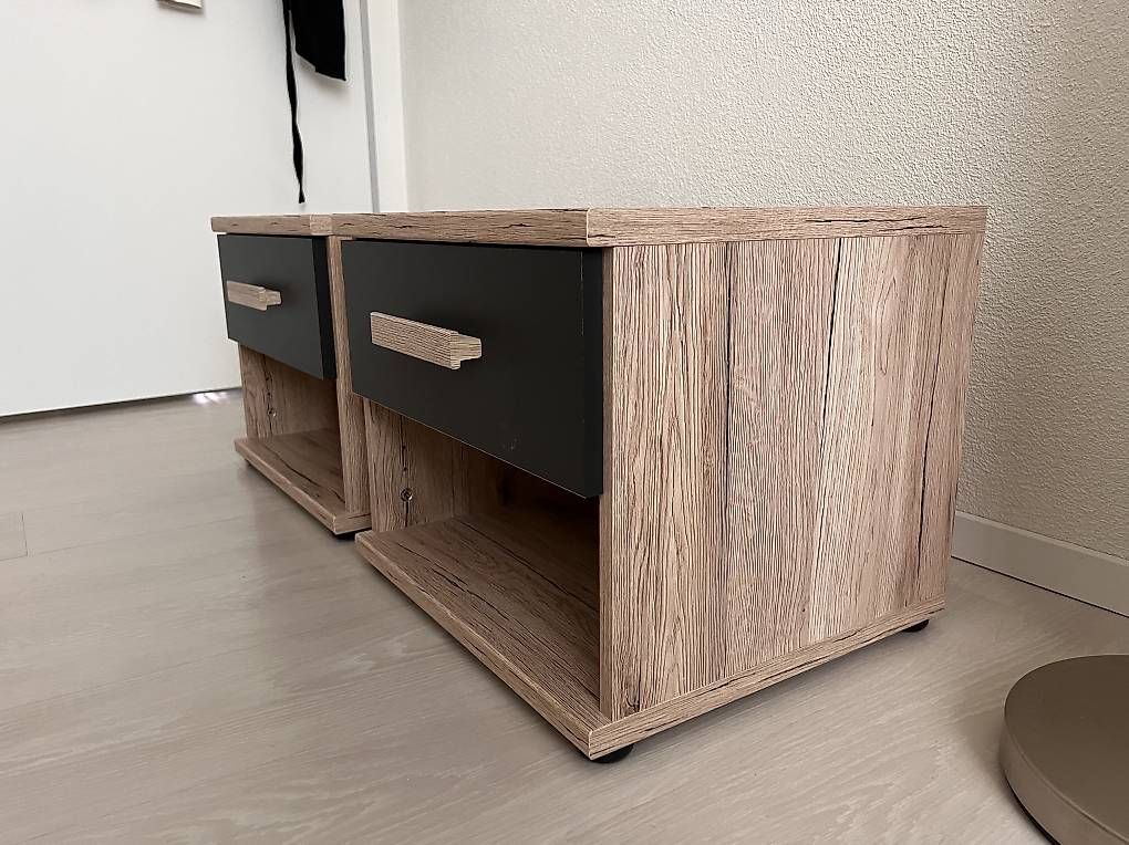 Nachttische: 2 Nachttische aus Holz mit Schublade – Gebraucht aus Pfungen von Pumii1 3