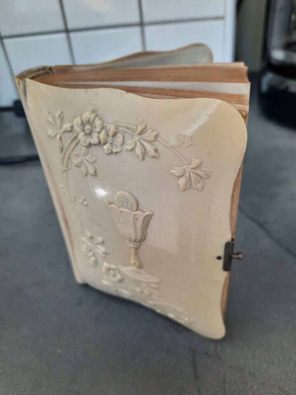 Libri: MISSEL religieux. VERS 1890-1900 – Usato da Le Locle venduto da marylise01 2