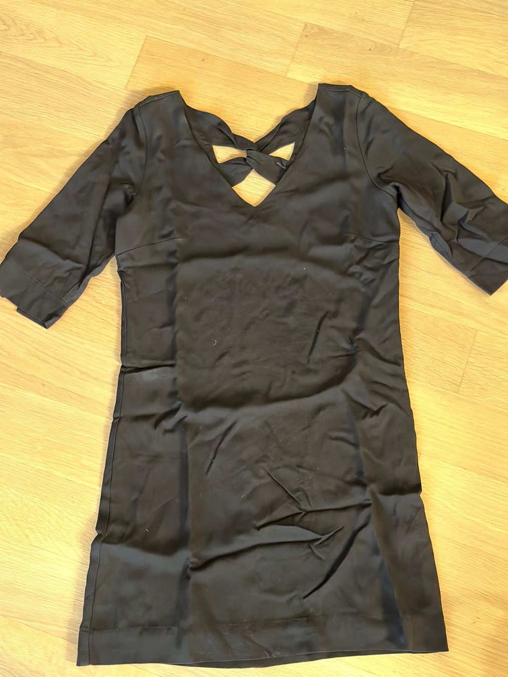 S.Oliver Robes: Schwarzes Kleid S.Oliver – D'occasion à Uster par Ninii003