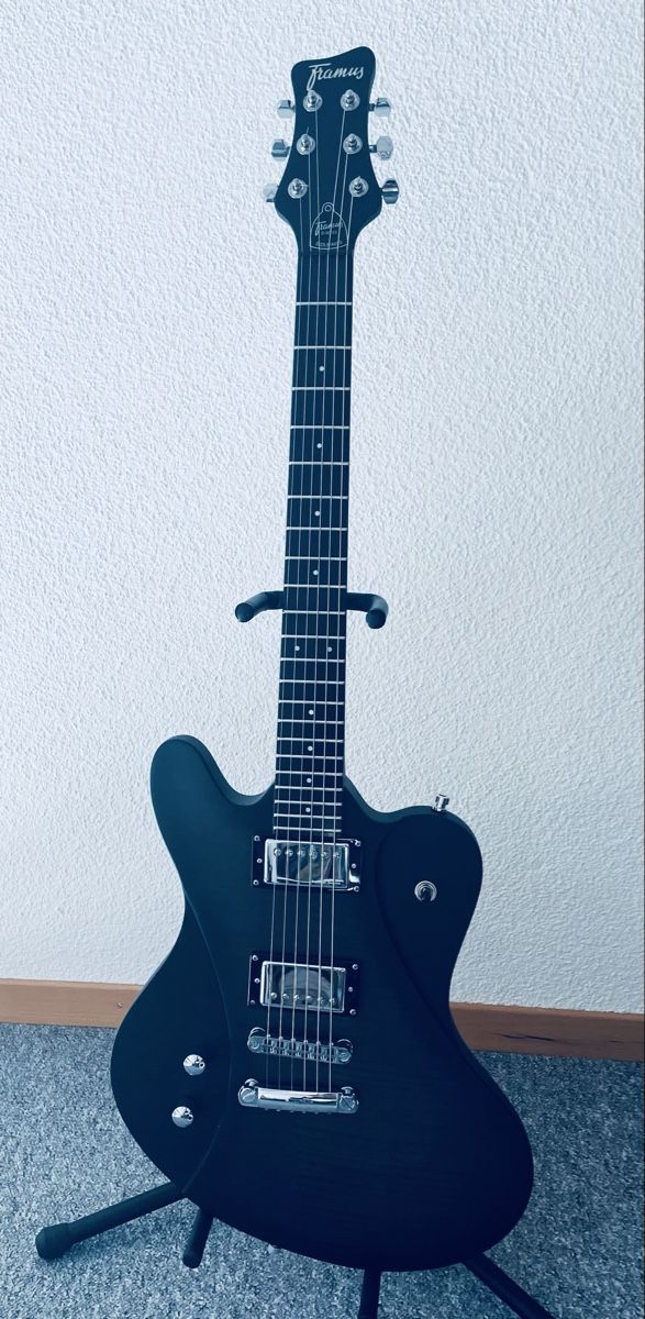 Framus Instruments de musique: Framus Idolmaker Lefthand 🎸 – D'occasion à Jonen par Wal1122