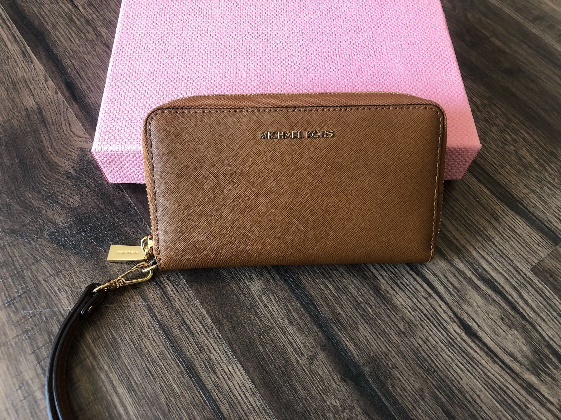 Michael Kors Portamonete: Original Michael Kors Portemonnaie NEU – Nuovo (secondo la descrizione) da Buchs ZH venduto da crazyhandbaggirl123 1