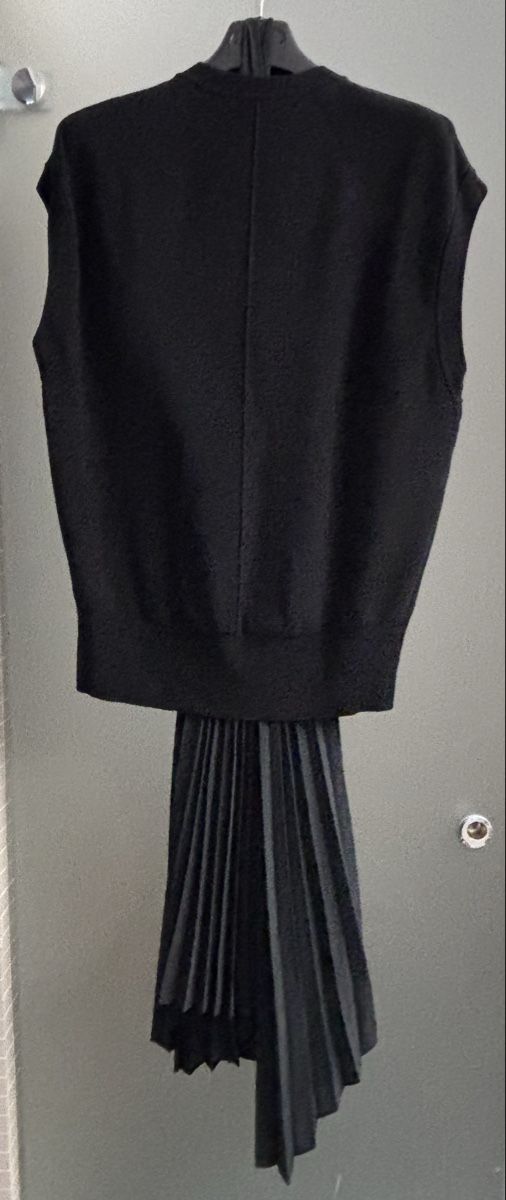 Allsaints Vestiti: Kleid mit Pullunder – Nuovo (secondo la descrizione) da Rüschlikon venduto da cloudy_scotch 2