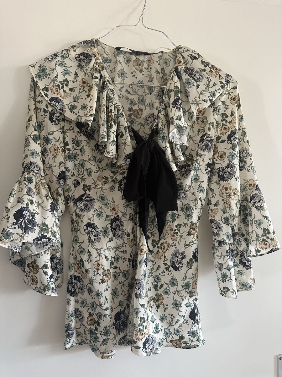 Zara Camicette: Zara Bluse Gr xs – Nuovo (secondo la descrizione) da Uster venduto da Ninii003