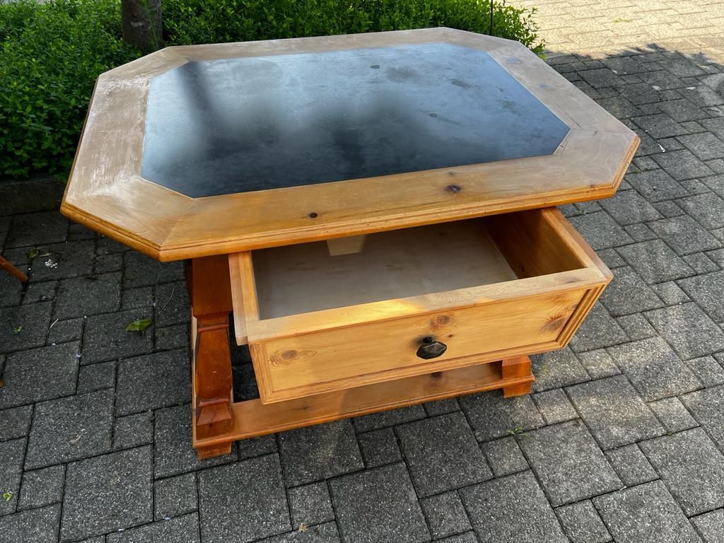 Tavoli: Schiefertisch /Holztisch mit Schublade – Usato da Schönenberg ZH venduto da dino1309