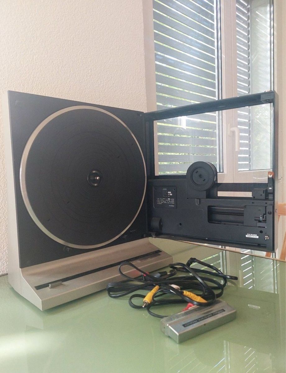 Technics Tourne-disques: Technics SL-V5 Vertical Turntable - RARE!  – D'occasion à Zürich par ste_h9vp 2