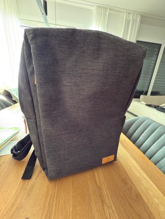Praktischer Nordace Rucksack, Top Zustand