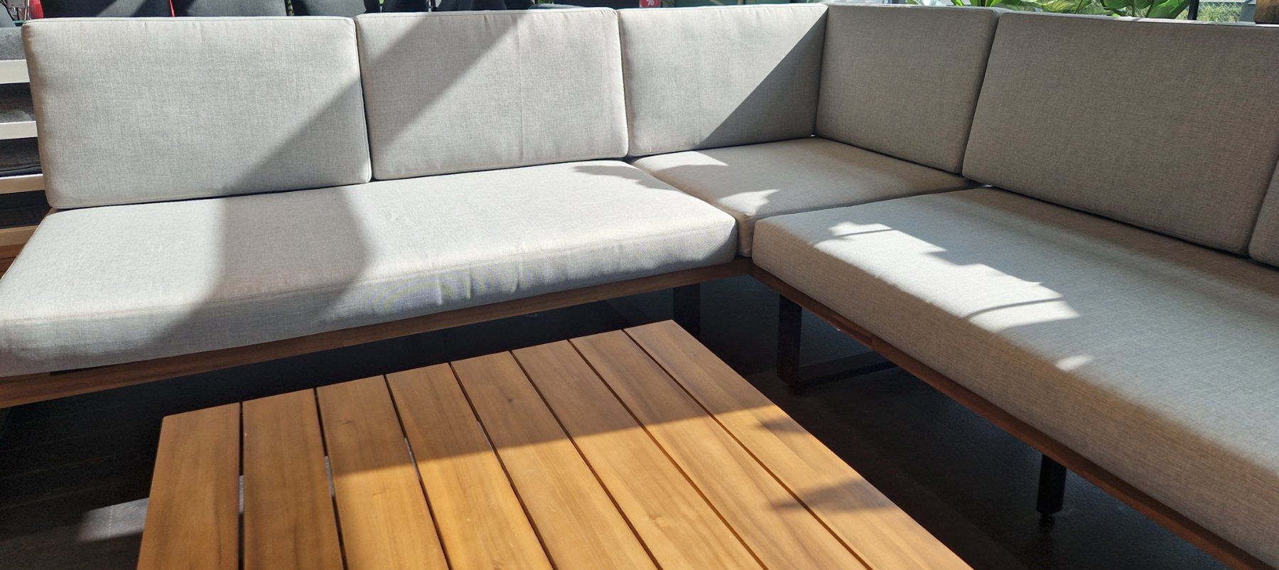 Sofas: Eck-Lounge für Terrasse oder Balkon – D'occasion à Thun par ral_7jv8 1