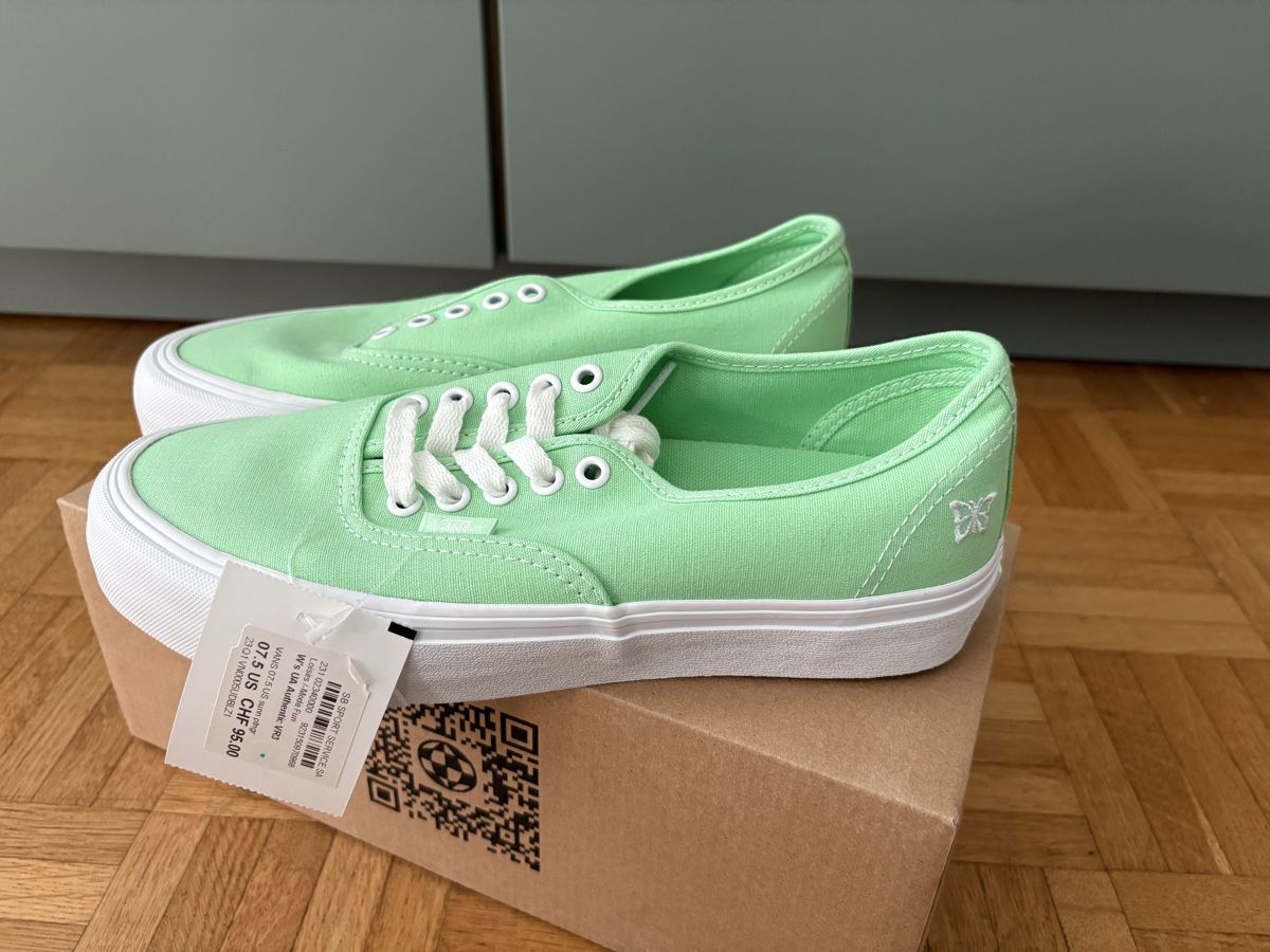 Vans Scarpe da donna: Sommerliche Vans Authentic Grösse 40 in Hellgürn – Nuovo e nell'imballaggio originale da Basel venduto da lolushka 2