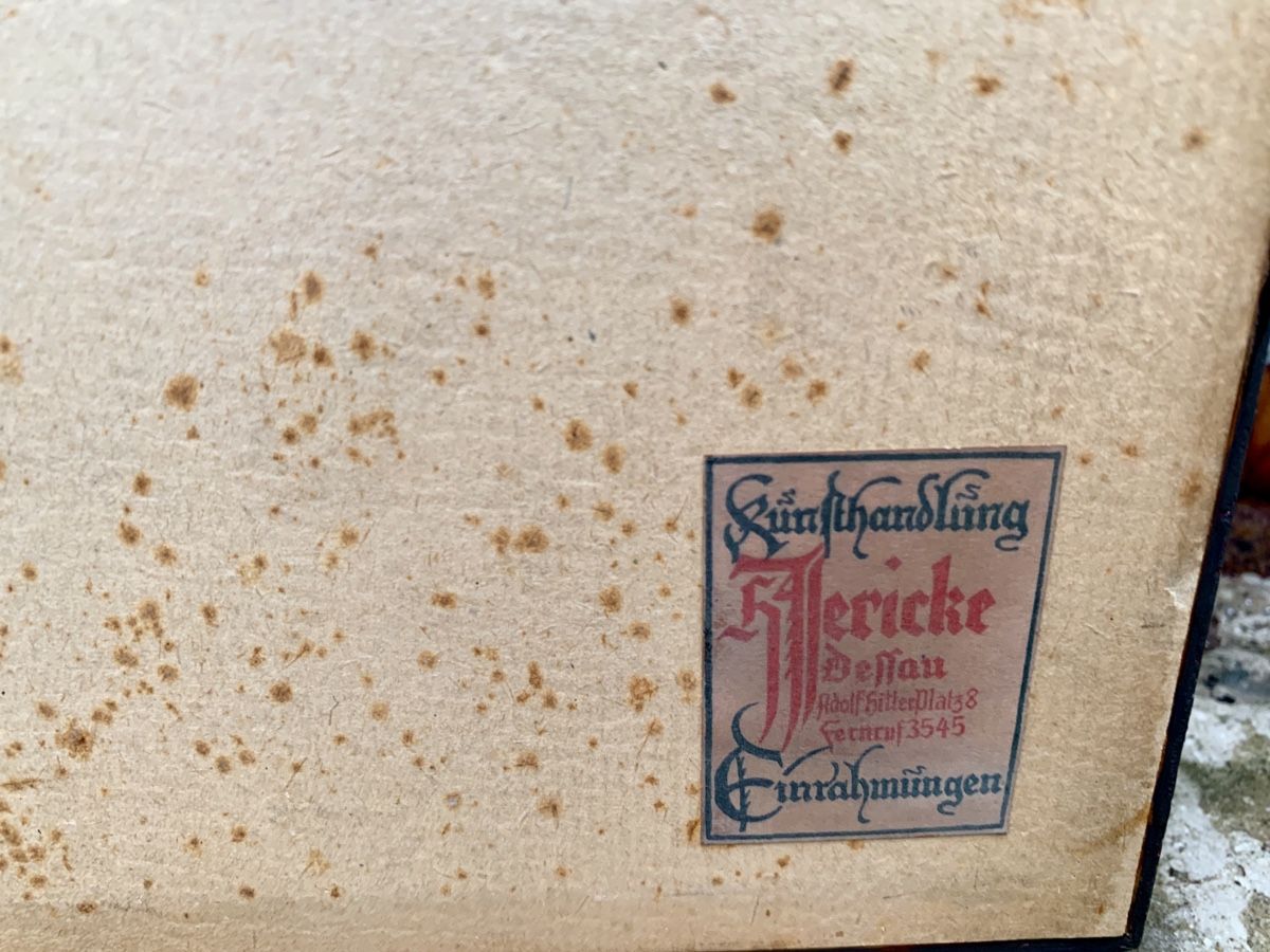 Foto & Immagini: Zwei deutsche Mädchen beim Picknick -  Bauhaus? – Usato da Steinmaur venduto da Flashy01 4