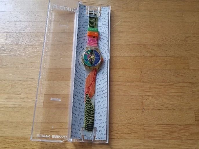 Swatch Montres: Swatch Uhr – Neuf (Voir description) à Bottighofen par Miatax5 2