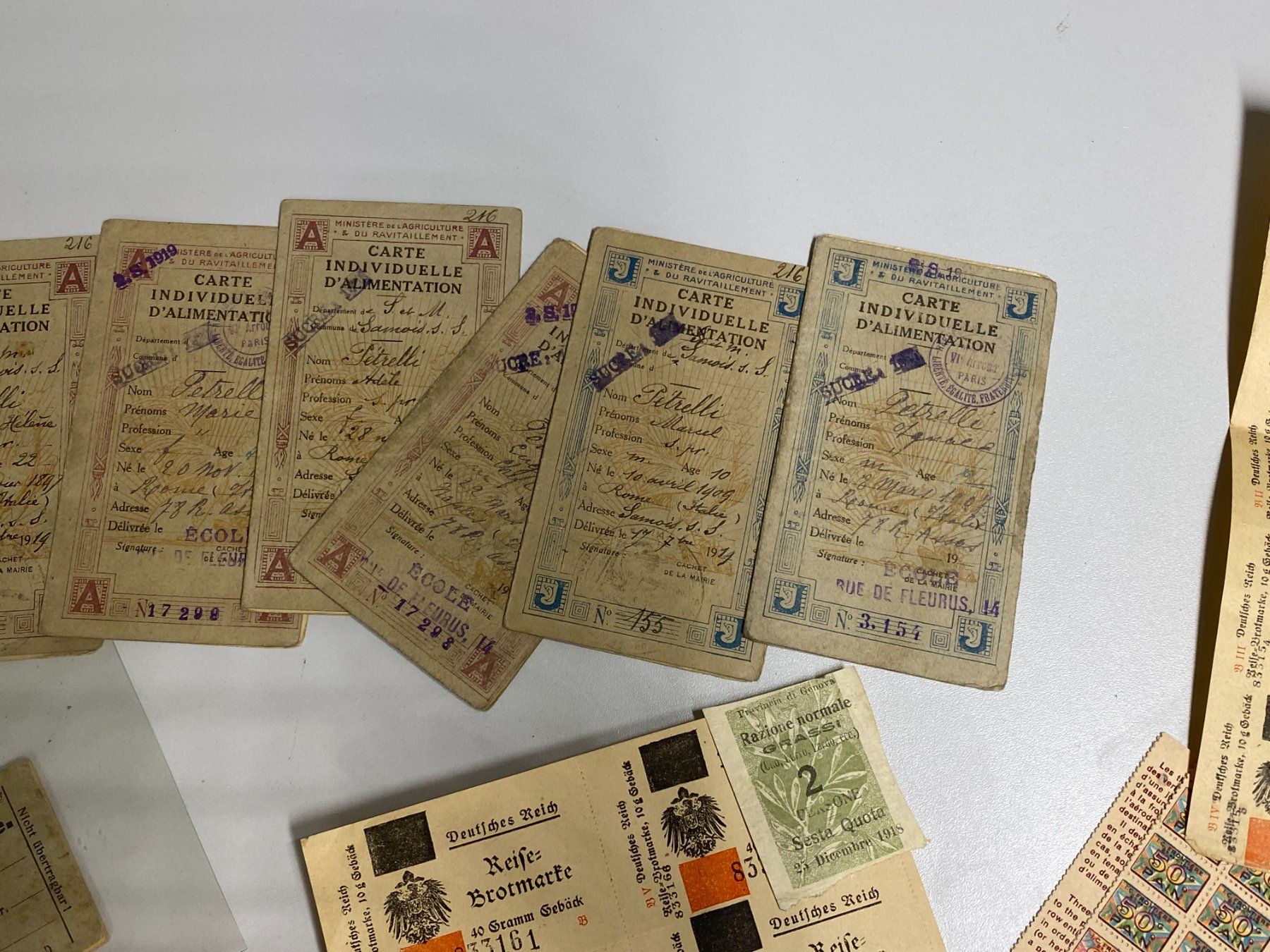 Altre raccolte & rarità: LOT Rationierungskarten AUSLAND /// E667 – Usato da Bern venduto da JMsoehne1987 3