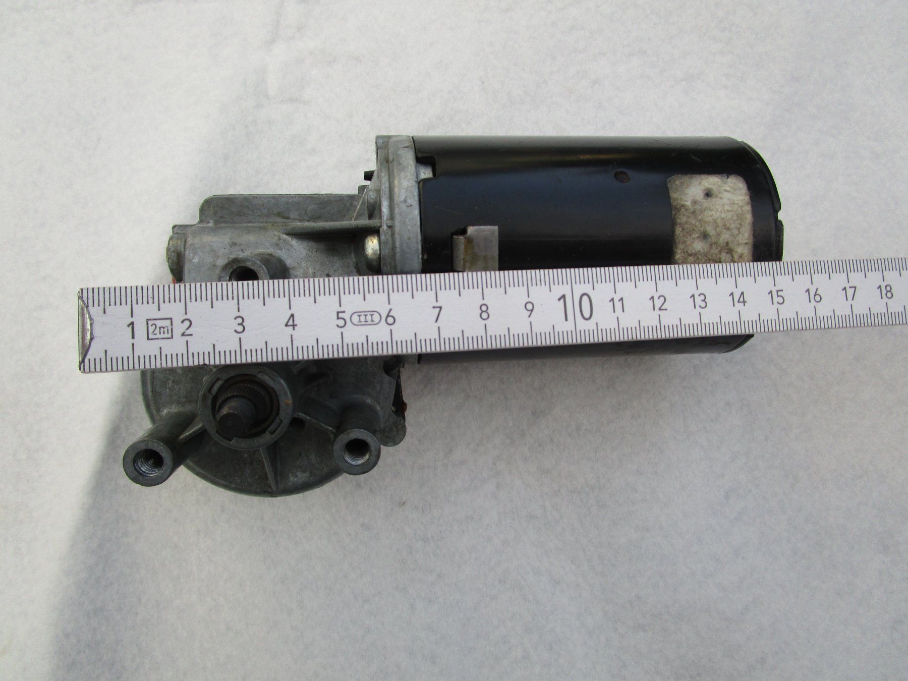 Motori: Getriebemotor 12 Volt DC – Usato da Rapperswil SG venduto da Ralphy 2