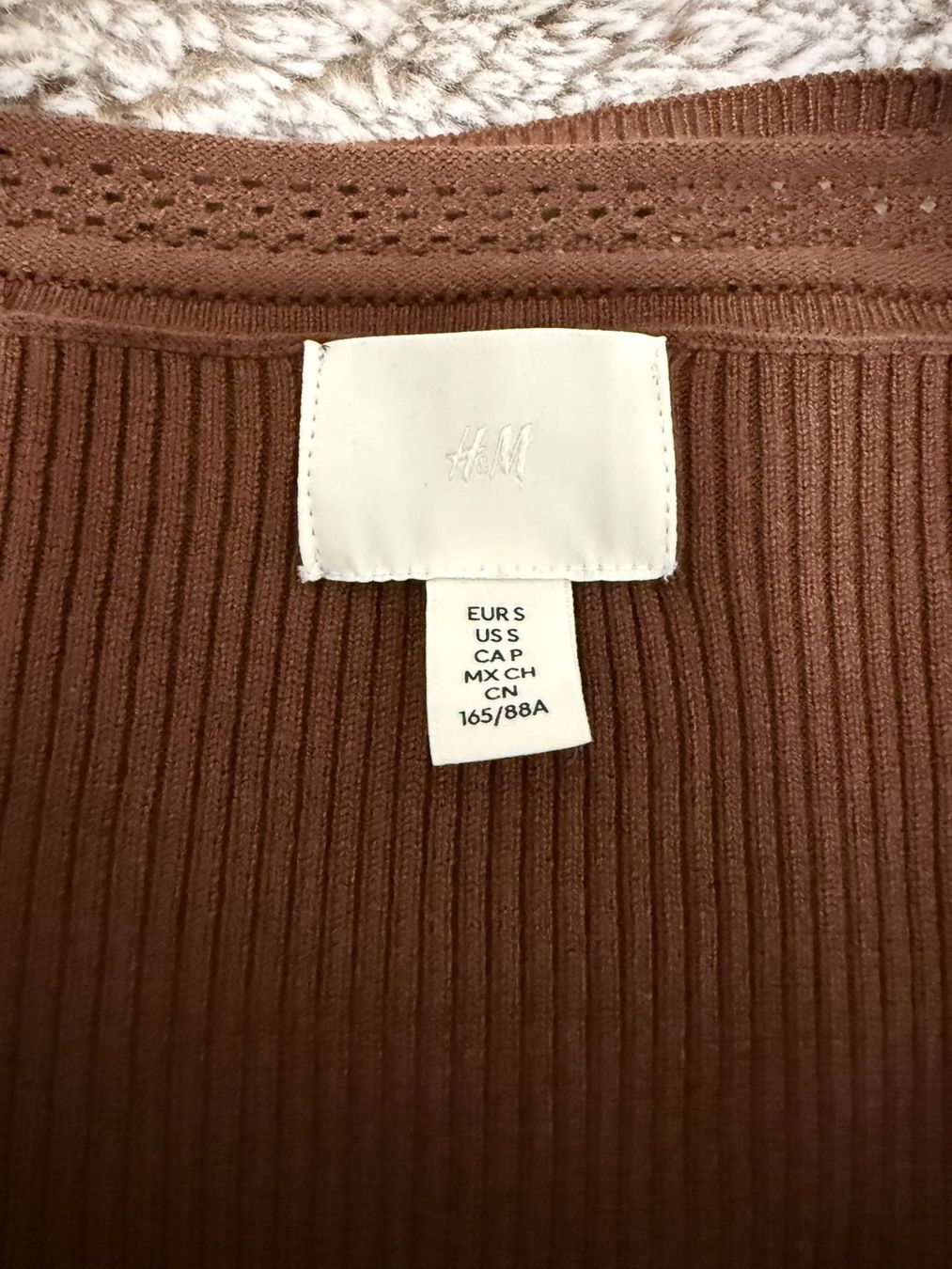 H&M T-Shirts: Geripptes Shirt H&M – Gebraucht aus Urtenen-Schönbühl von alisha_553 1
