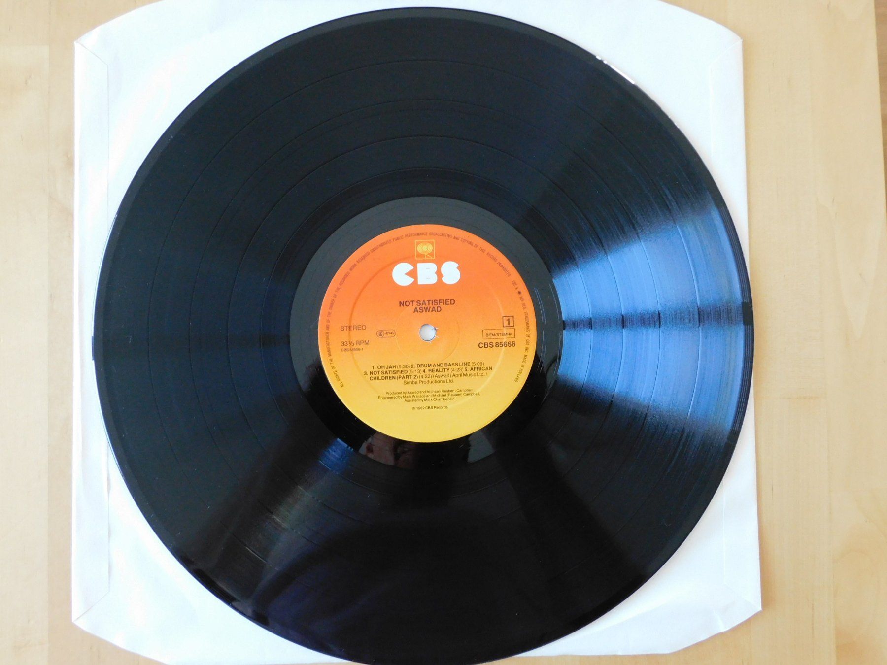 Dischi in vinile: Aswad - Not Satisfied – Usato da Emmenbrücke venduto da Dickens 2