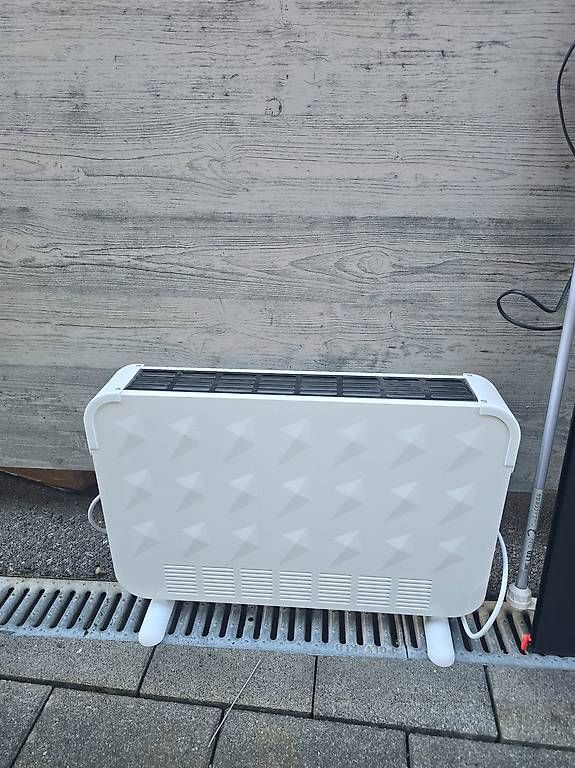 Radiatori: Heizofen Elektronisch  – Nuovo e nell'imballaggio originale da Hondrich venduto da shlufi