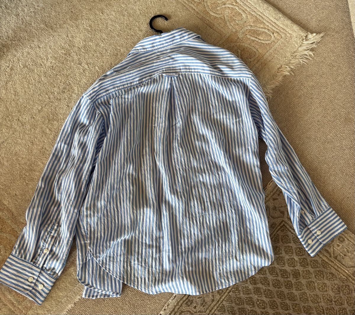 H&M Chemisiers: Bluse – D'occasion à Eggersriet par car_w5cl 3
