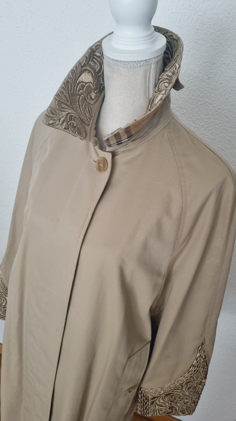 Burberry Mäntel: Exklusiver Luxus Burberry Mantel - Gr. 36 – Neu (gemäss Beschreibung) aus Schneisingen von backstore24 1