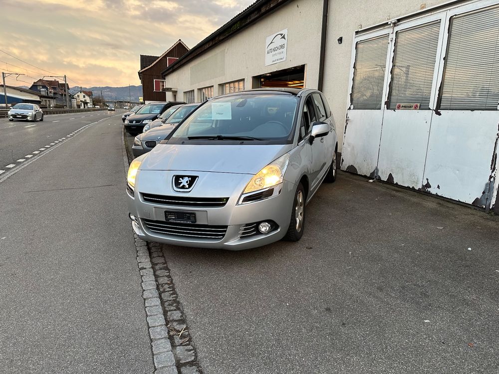 Peugeot 5008 1.6 l 7 Plätz