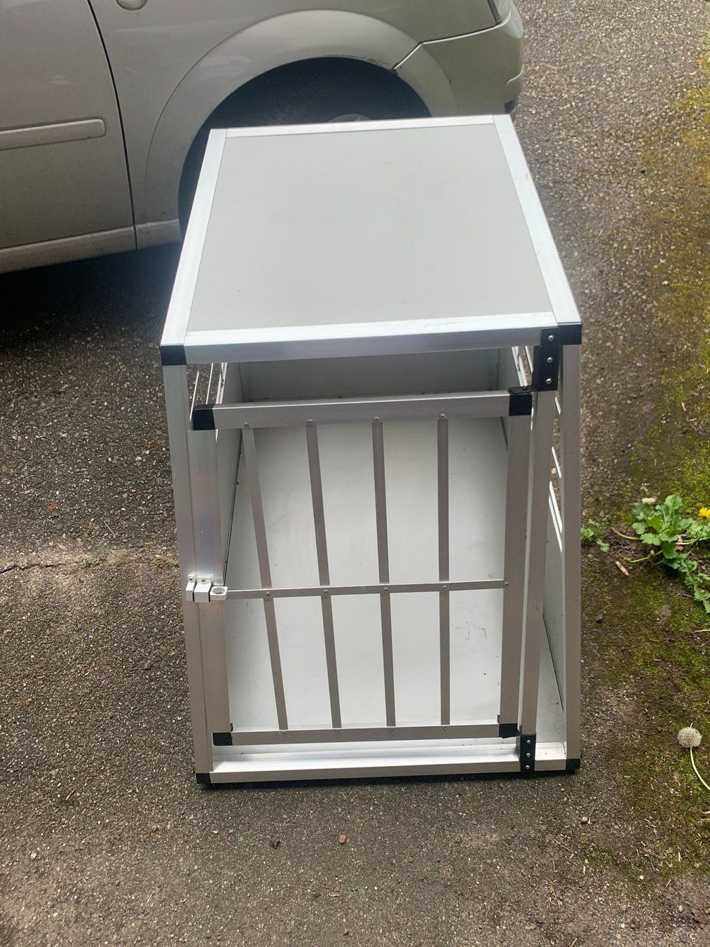 Cucce & Letti: Hunde Transportbox fürs Auto – Usato da Sisseln AG venduto da mgh_2zn2 7