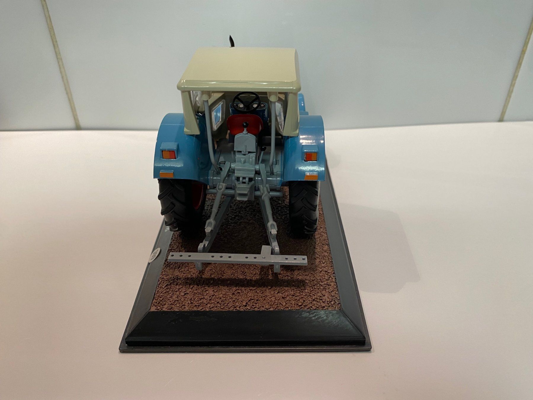Kit di modellismo & Modellini statici: Traktor Eicher Wotan II 1968 1-32 185 – Nuovo e nell'imballaggio originale da Stäfa venduto da thebrand 4