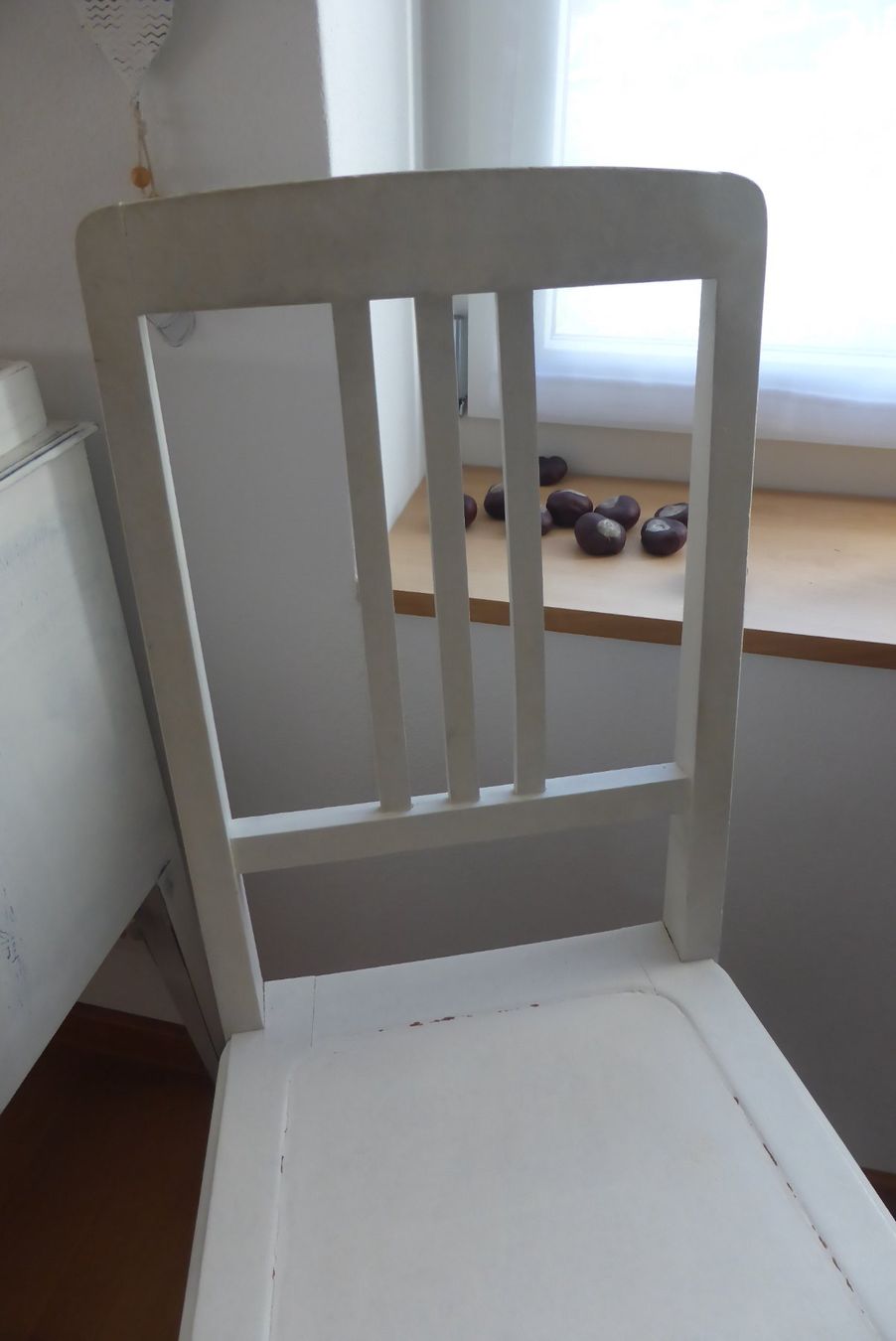 Sedie: Jugendstil Stuhl, weiss - Shabby chic – Usato da Brunnadern venduto da vapiano 5
