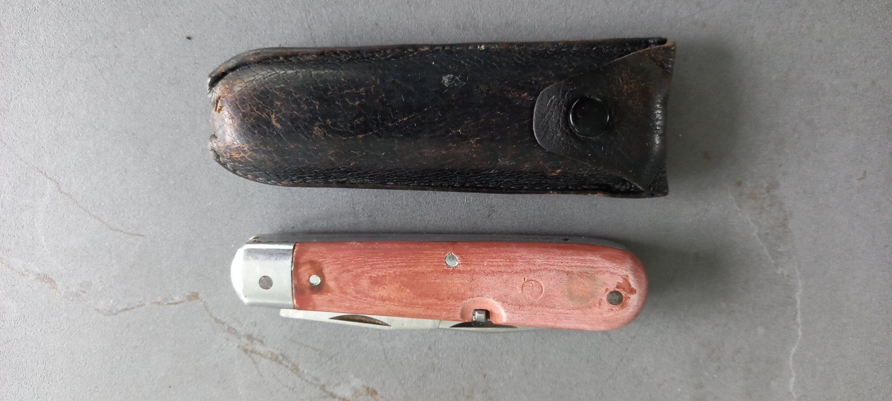 Coltelli tascabile: Sackmesser Wenger Tahara "P" mit Tasche – Usato da Augst BL venduto da 20diego04