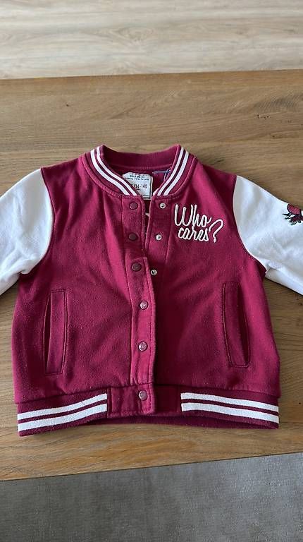Giacche & Cappotti: Jacke Gr. 134-140 / 8-10 Jahren – Usato da Cham venduto da deltoro84