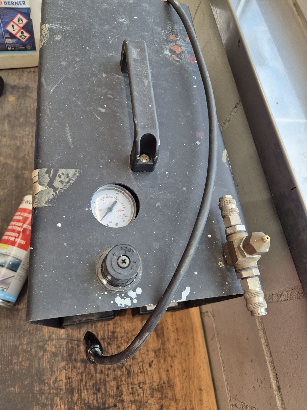 Compressori: Airbrush Kompressor – Usato da Rickenbach BL venduto da SBfraenki